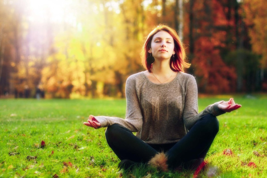 8 Different Ways to Meditate (For Those Who Can't Sit Still) | Zenful ...